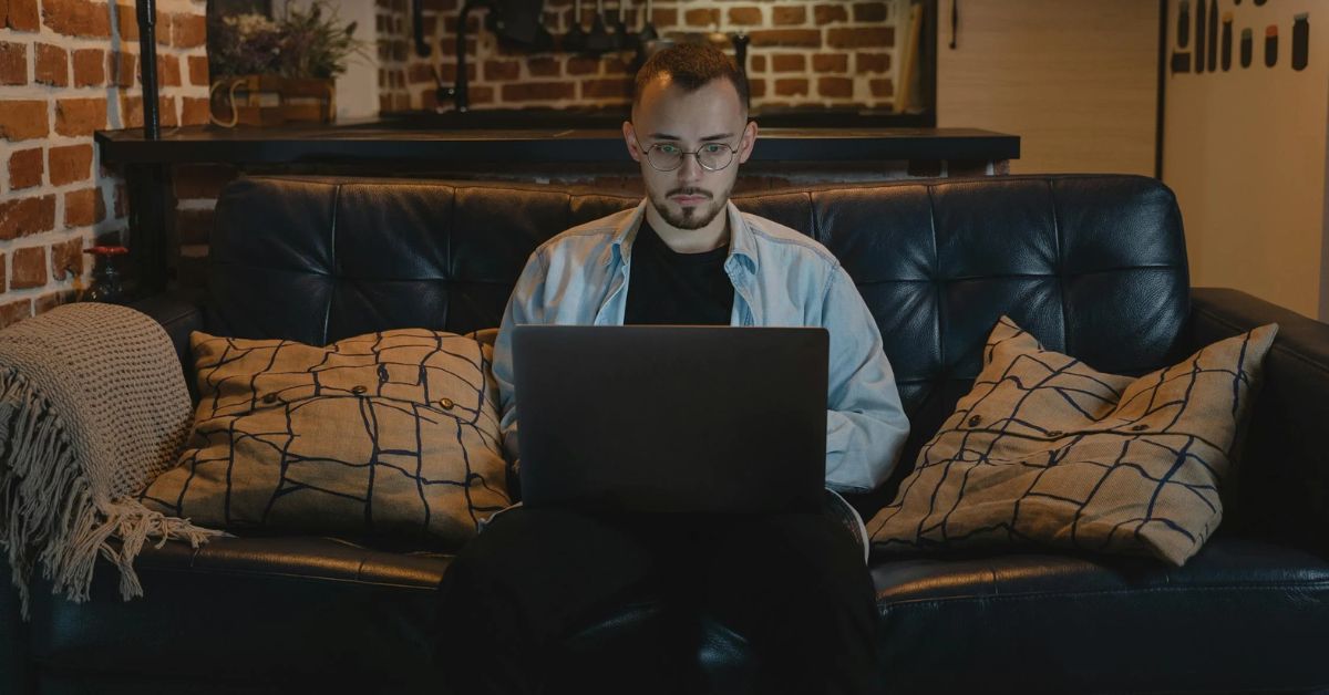 Vetto AI startup opens remote positions for finance professionals