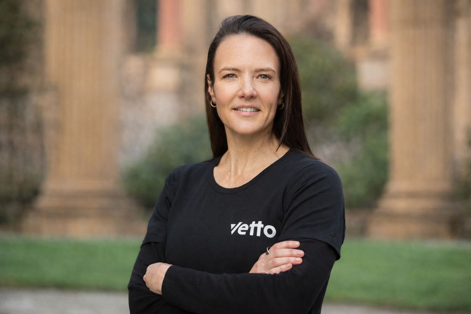 R$ 100/hour and flexible hours: Platform recruits travelers to train artificial intelligence